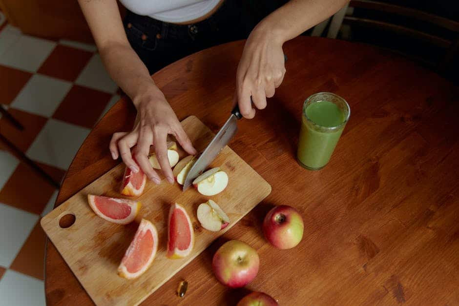 girl making healthy breakfast