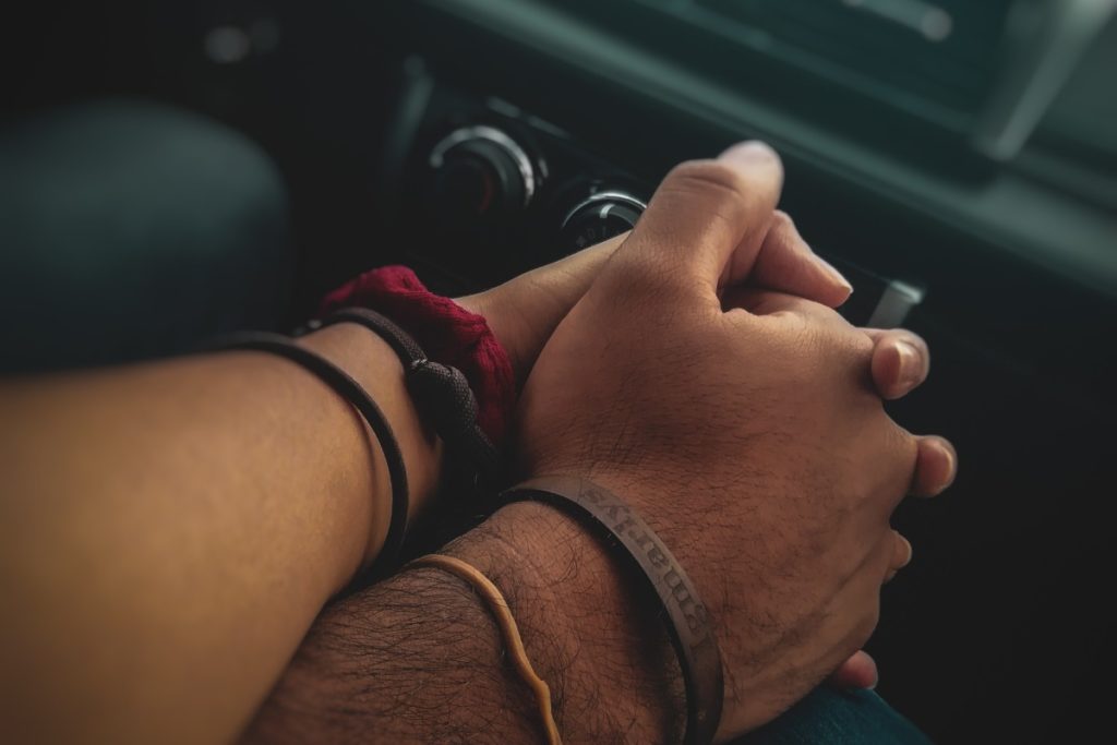 Setting Boundaries for Healthy Relationships During Recovery