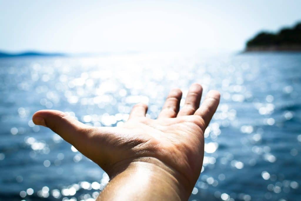 Giving a Loved One Motivation to Stay Hopeful in Recovery